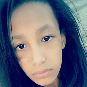 Meet your Posher, Molly